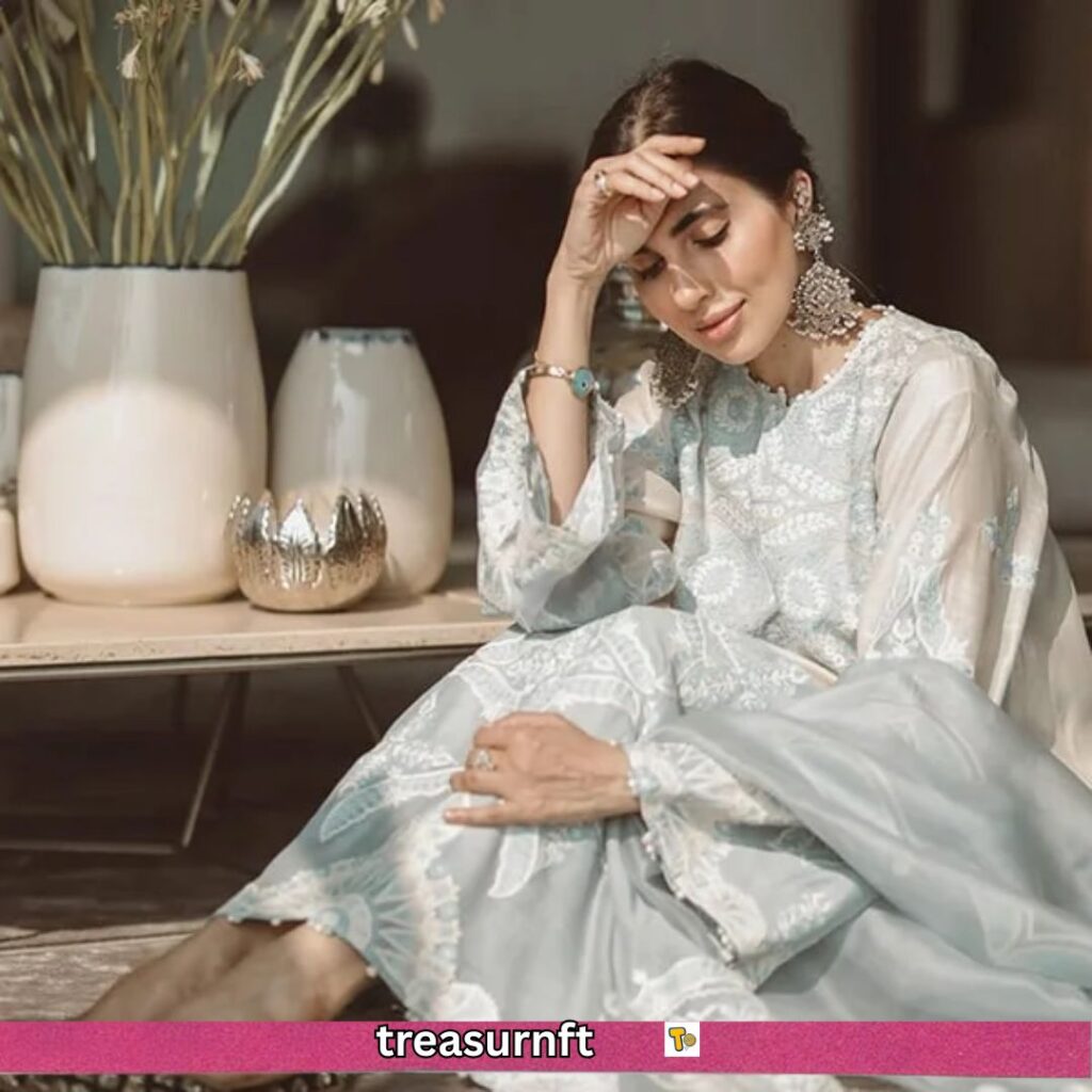Sania Maskatiya – The Trendsetting Icon